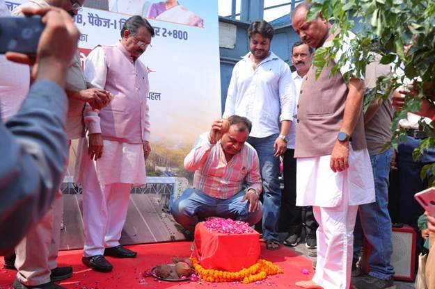 Harsh Malhotra Lays Foundation Stones for Two Foot Over Bridges on Delhi-Saharanpur-Dehradun Expressway in East Delhi