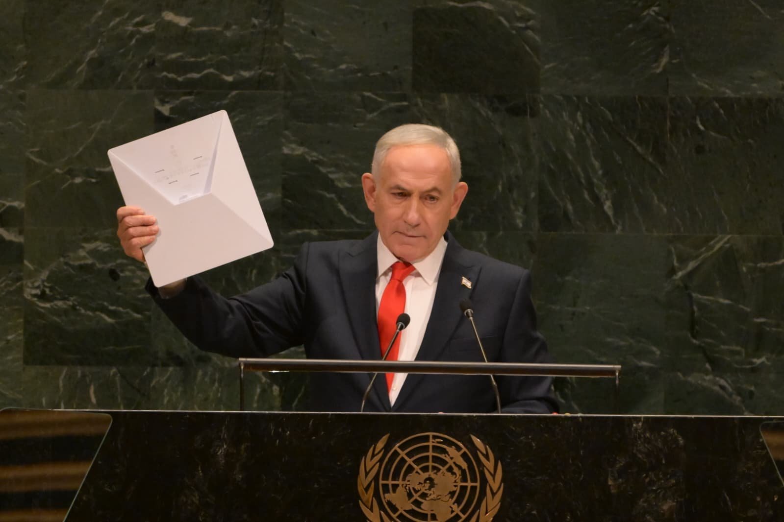 Netanyahu Confronts Mamdani at UN, Rejects Gaza Genocide Allegations