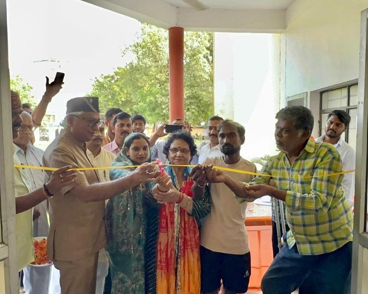 Free Assistive Equipment Camp Held for Persons with Disabilities and Senior Citizens in Lucknow