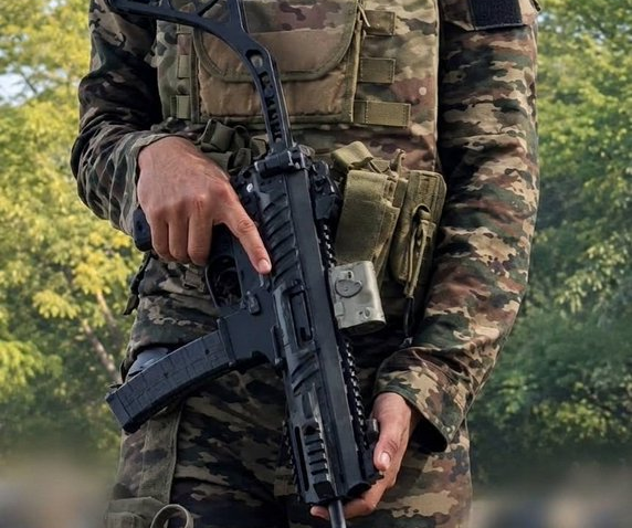 Para SF Trials Indigenous G72 9×19mm Submachine Gun for Specialised Operations