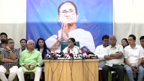 Mamata Alleges SIR Aim Was to Help BJP Capture Power in West Bengal
