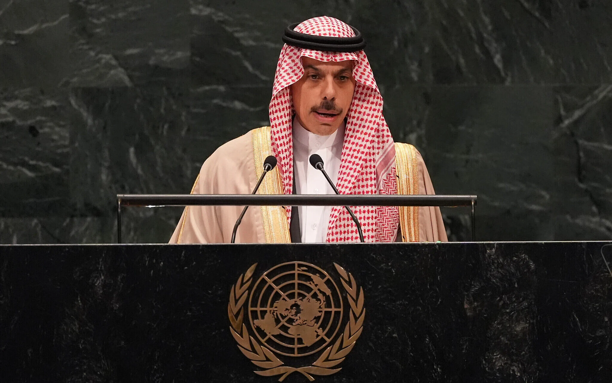 Saudi Arabia Calls for Unrestricted Navigation Through Strait of Hormuz