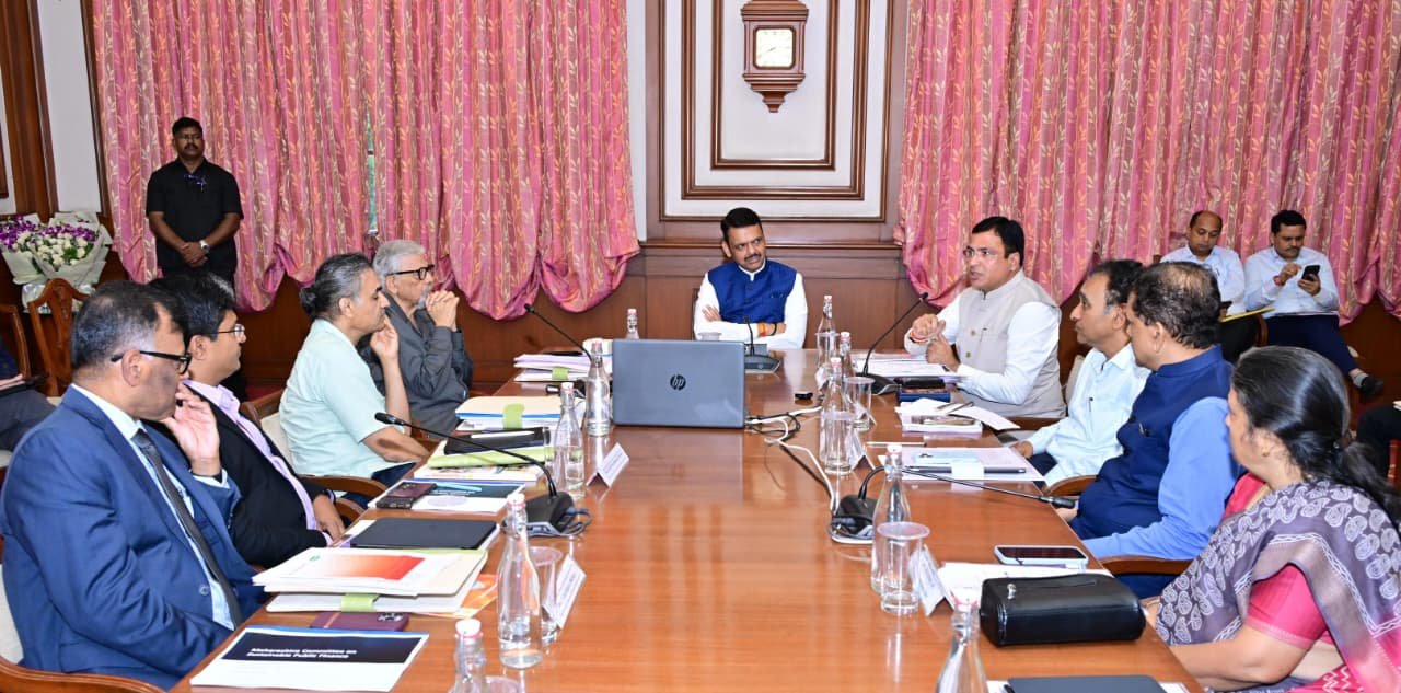 Prepare Roadmap for Reforms in State Financial System: CM Devendra Fadnavis