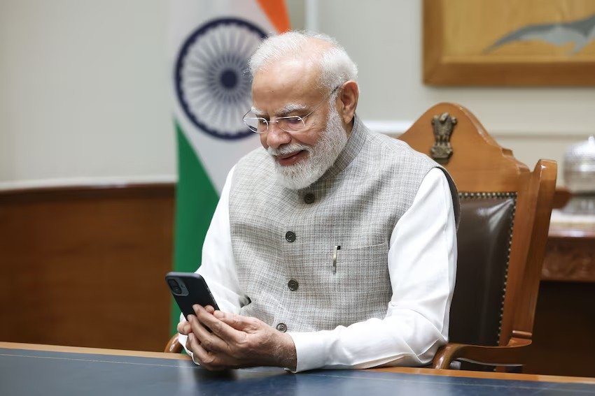 Narendra Modi Completes 25 Years in Uninterrupted Executive Office