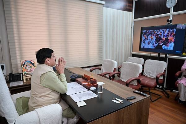 Organise Cattle Breed Competition in Vrindavan Gram: CM Dr. Yadav
