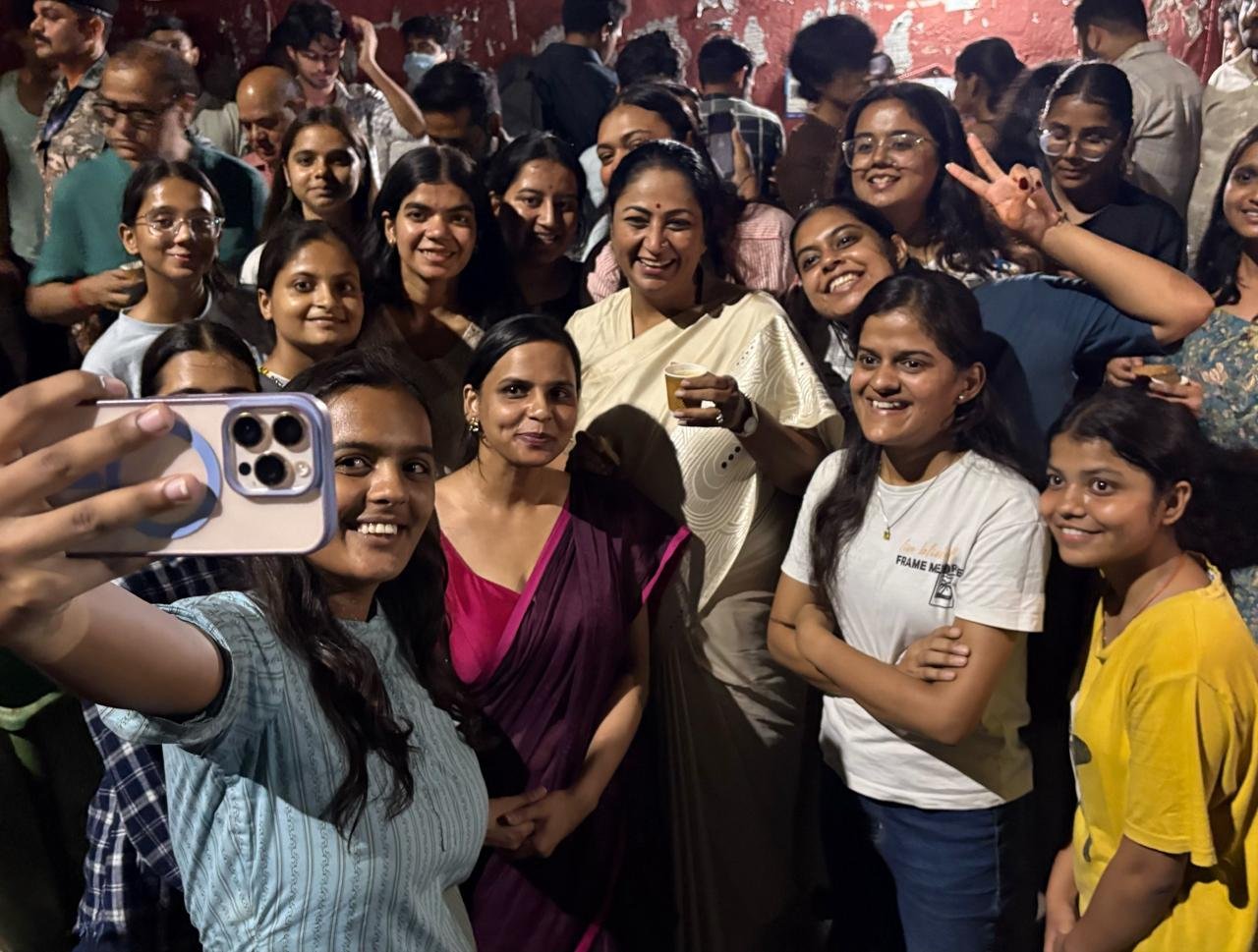 Delhi Government Ready to Act on Women Students’ Safety, CM Rekha Gupta Inspects Dark Spots at DU North Campus