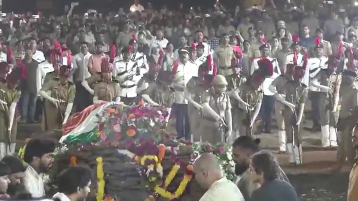 Nana Patekar Cremated with State Honours; Son Malhar Vows to Fulfil His Social Work Mission