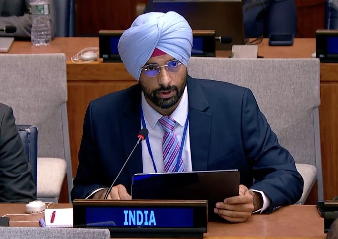 India Warns Pakistan Against Nuclear Blackmail, Says Any Terror Attack Will Invite Fitting Response at UN