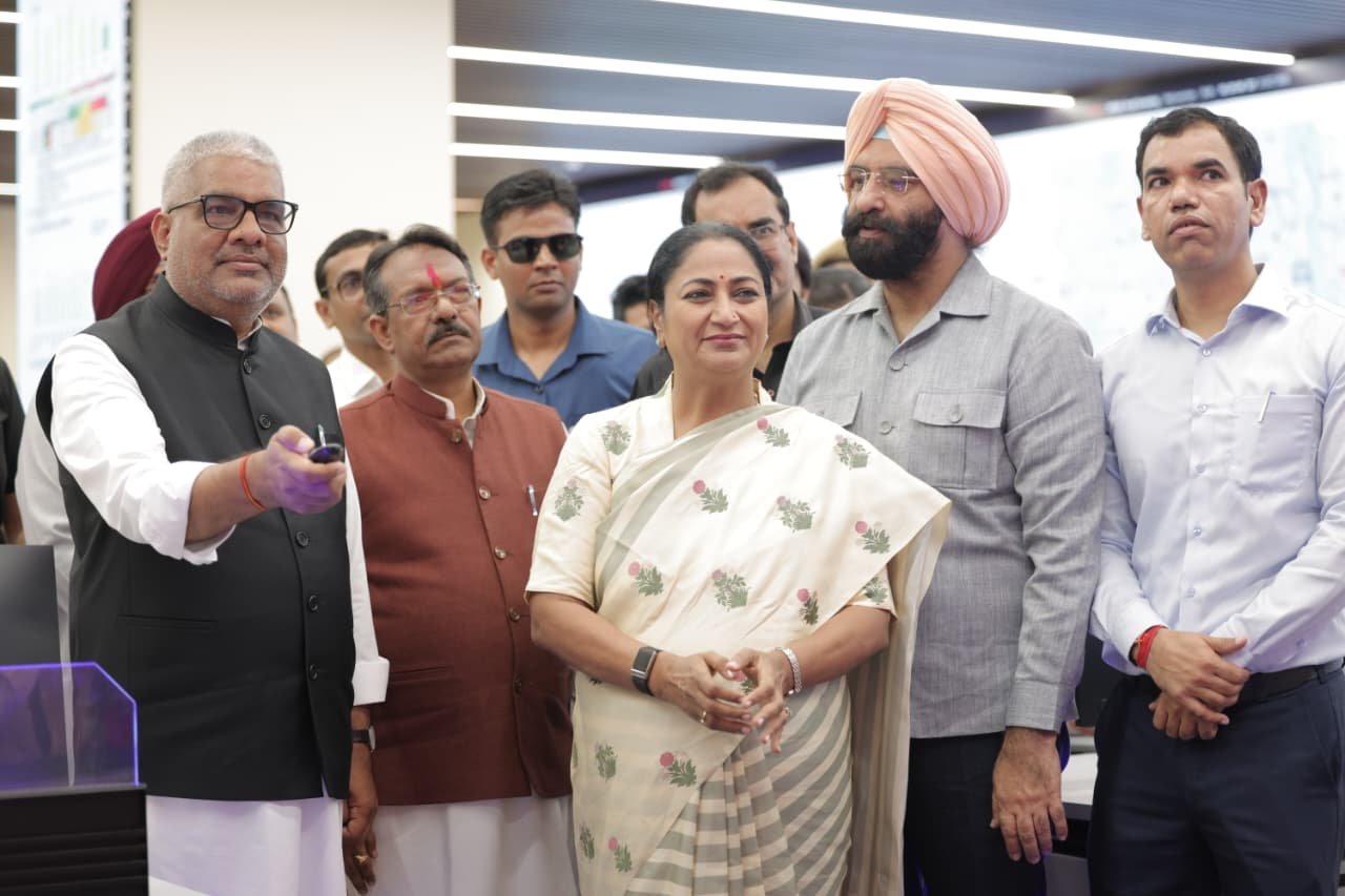 Rekha Gupta, Ministers Launch Environment and Transport Projects in Delhi