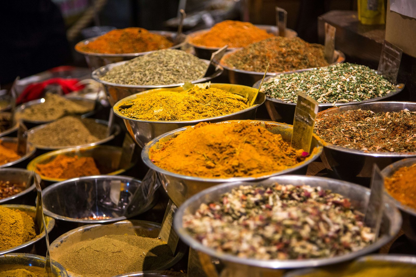 Maharashtra Bans Sale of Loose Spice Powders, Prohibits Ethylene Oxide Sterilisation