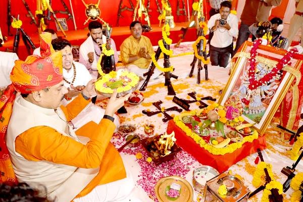 Shastra Poojan Symbolises Indian Culture, Valour and Dedication: CM Dr. Yadav