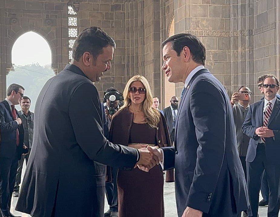 Maharashtra CM Devendra Fadnavis Welcomes US Secretary of State Marco Rubio at Gateway of India