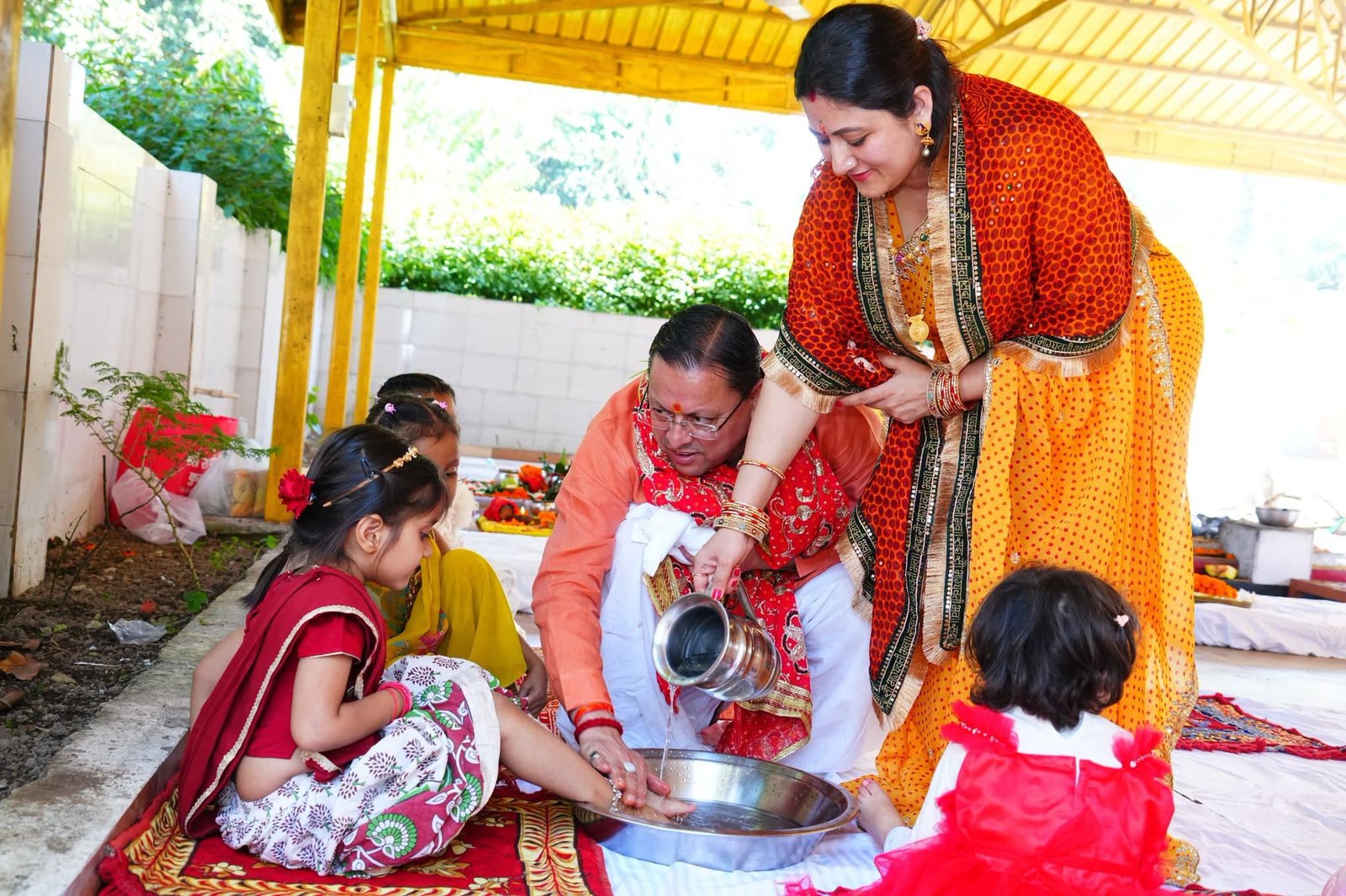 Uttarakhand CM Pushkar Singh Dhami Performs Havan and Kanya Pujan on Maha Navami