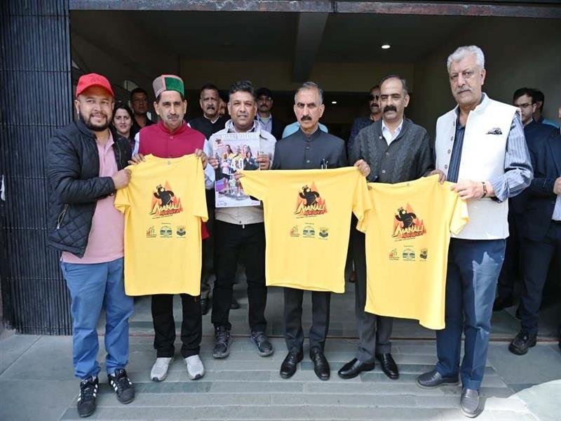 CM releases T-shirt for 4th edition of Manali Marathon