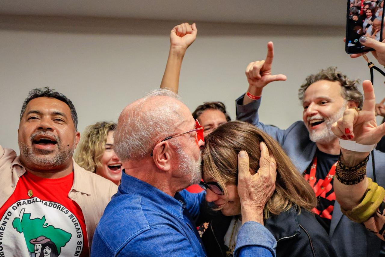 Brazil Election: Lula da Silva Wins Historic Fourth Term as Flavio Bolsonaro Challenges Results