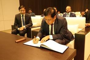 Sarbananda Sonowal Woos Korean Firms for India's Shipyards, Seeks Global Shipping Rules All Can Follow