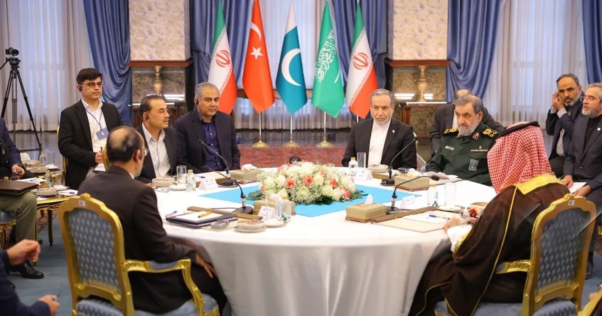 Iran, Saudi Arabia, Pakistan and Turkey Hold Tehran Talks to De-escalate Middle East Conflict