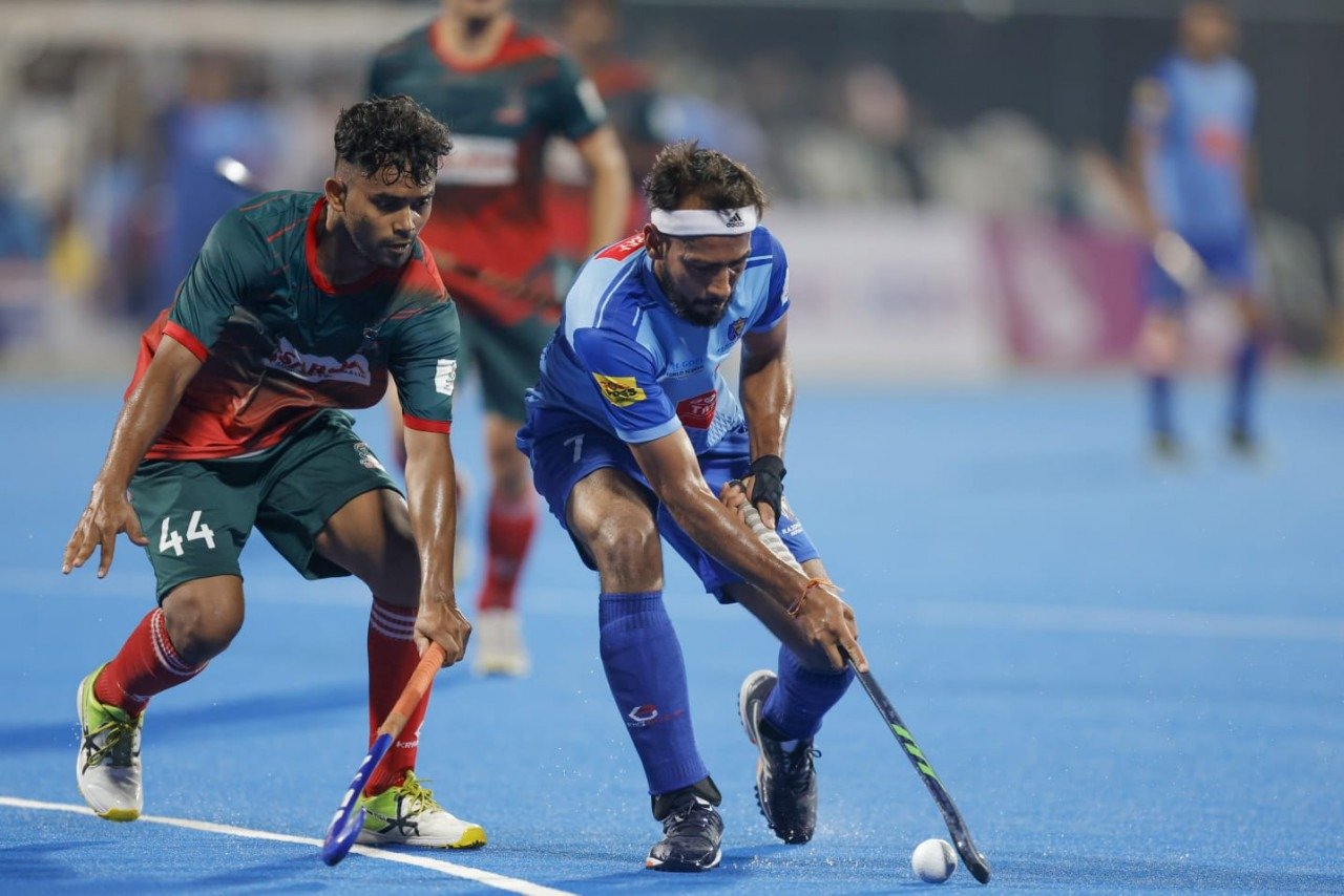 शाहरुख और आशीष पूर्ति ने संस्कारधानी स्ट्राइकर्स को पहली जीत दिलाई, राजधानी रॉयल्स को 4-2 से हराया