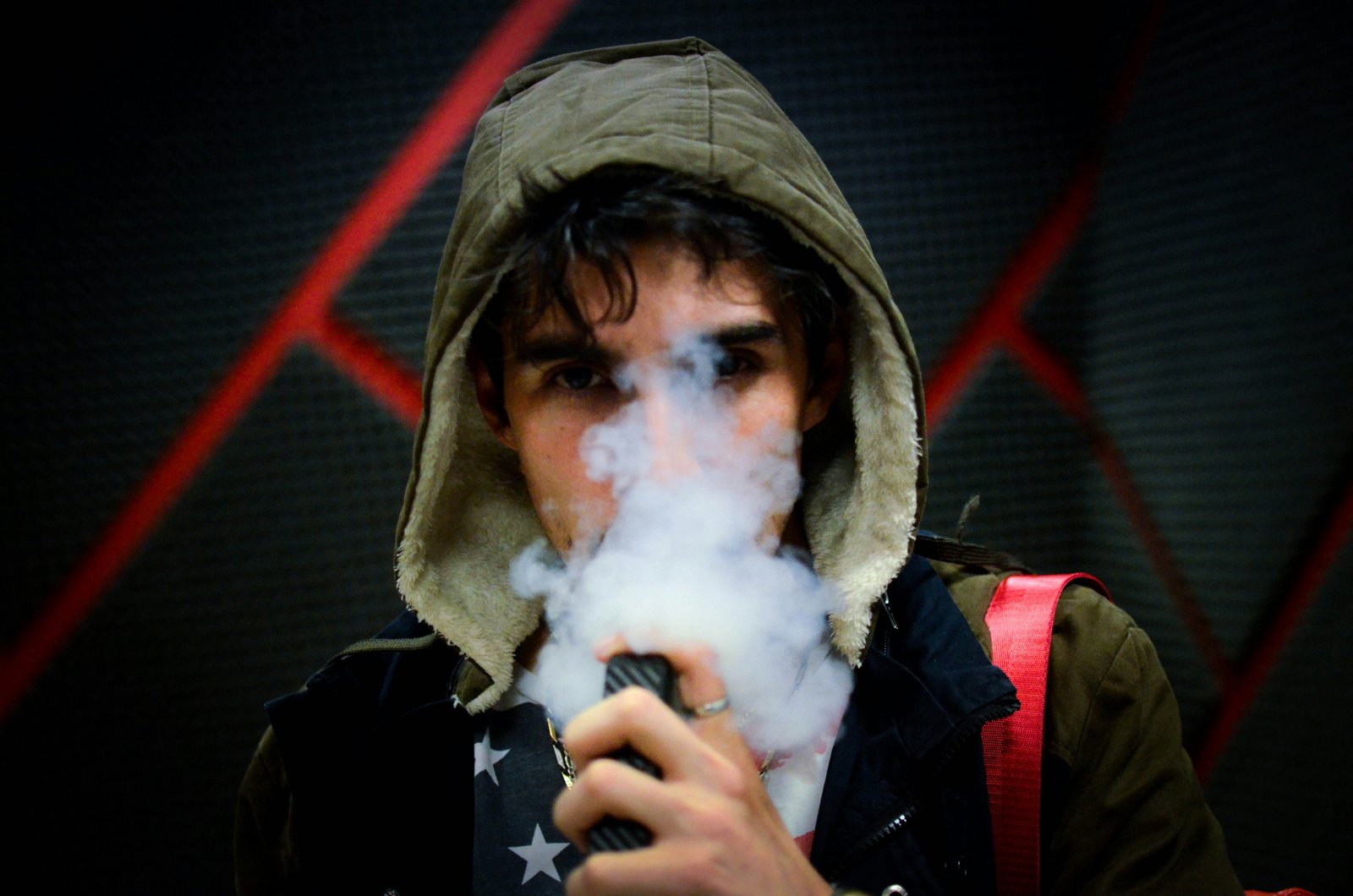 Vaping Can Cause Nicotine Addiction, Breathing Problems, Warns Pulmonologist