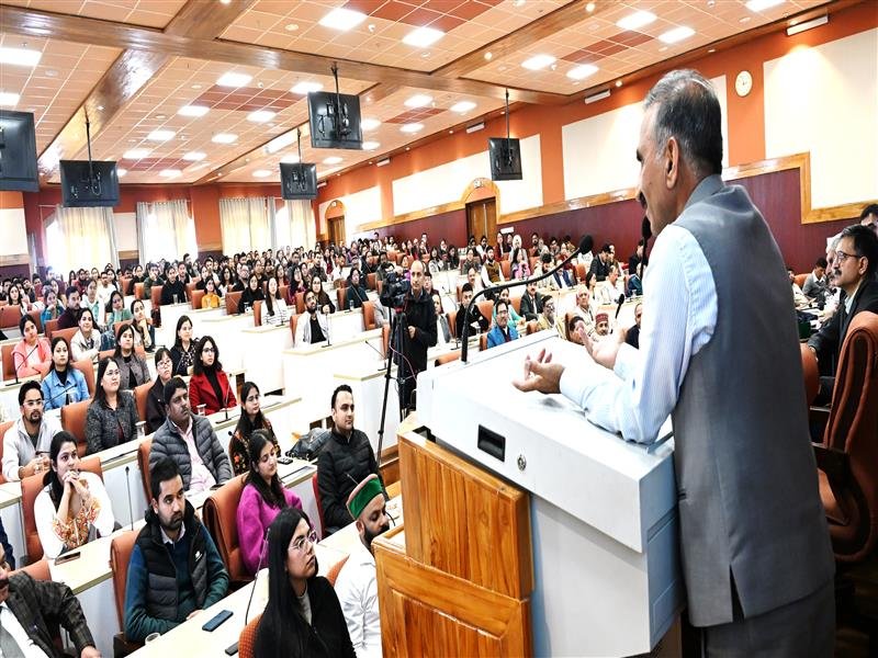 Job trainee medical officers to be allowed to pursue PG: CM