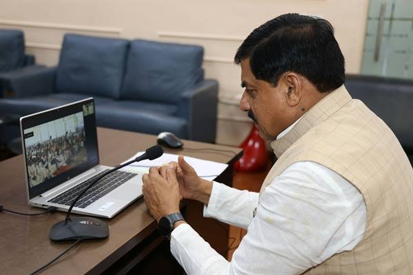 Dindori has New Opportunities for Innovation and Development in Agriculture : CM Dr. Yadav