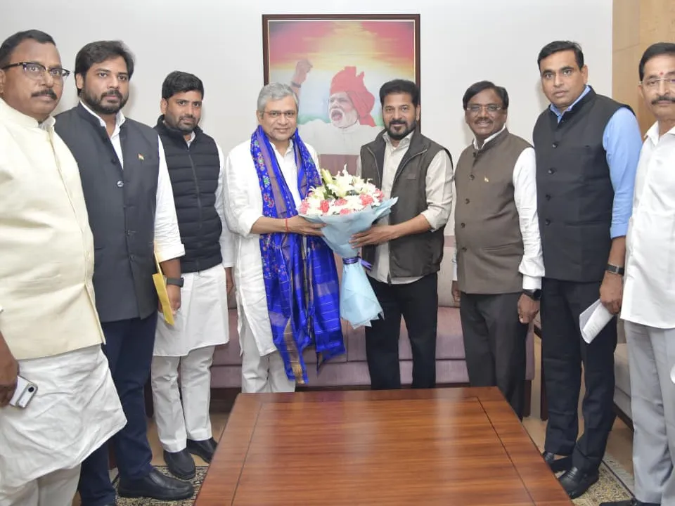 Revanth Reddy Urges Centre to Expedite Telangana High-Speed Rail Corridors and New Railway Projects